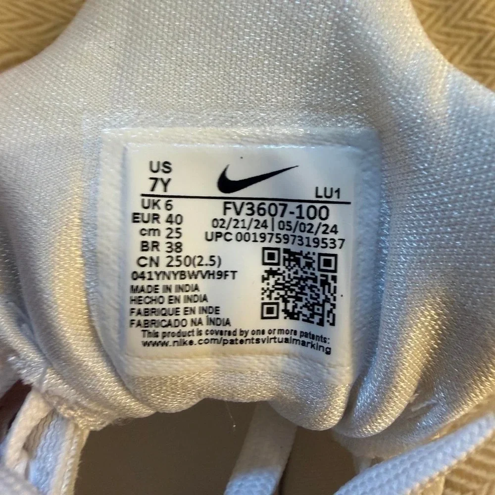 Nike Kobe IX GS Triple White Basketball Shoes Youth 7Y FV3607-100 With Box